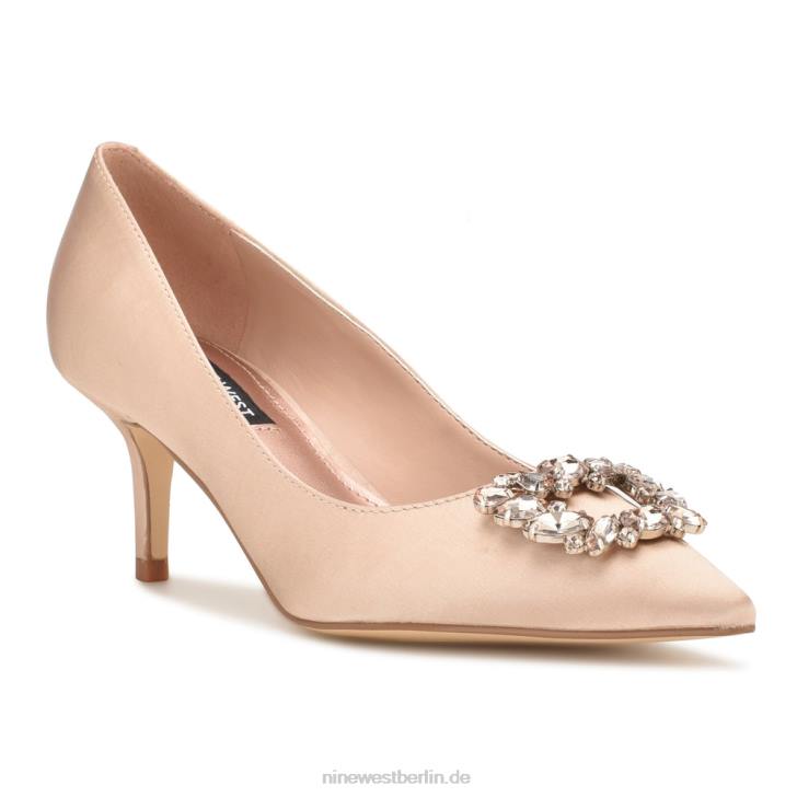 Nine West RR2J1165Avolon-Pumps mit spitzer Zehenpartie Nude-Satin-Kristall