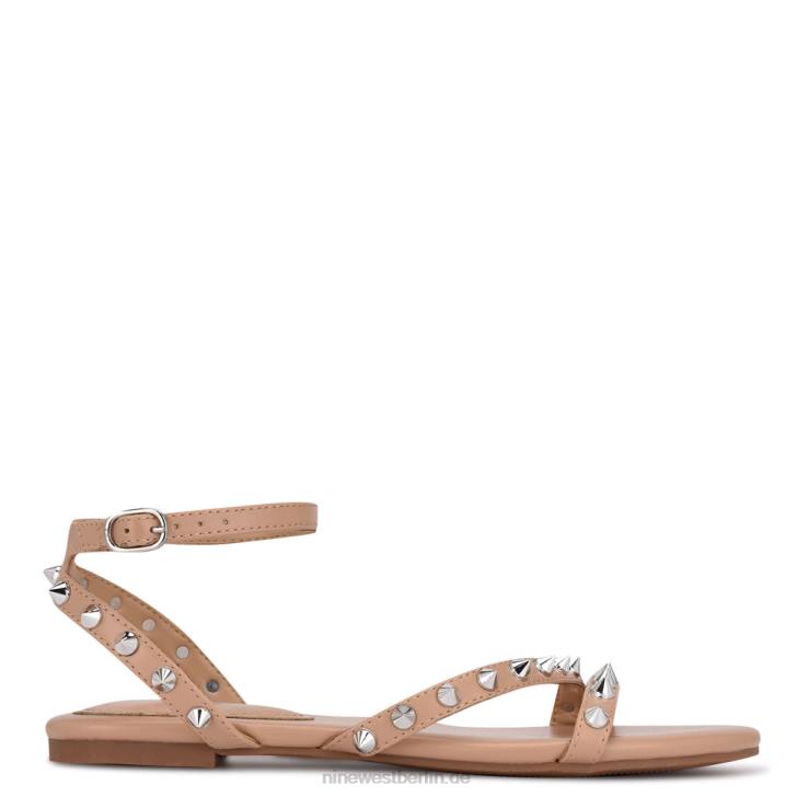 Nine West RR2J127Flache Bernie-Sandalen mit Nieten warmes Rouge