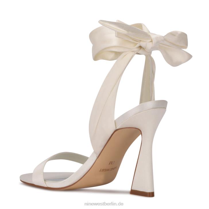 Nine West RR2J1740Kelsie Knöchelwickel-Sandalen mit Absatz weißer Satin