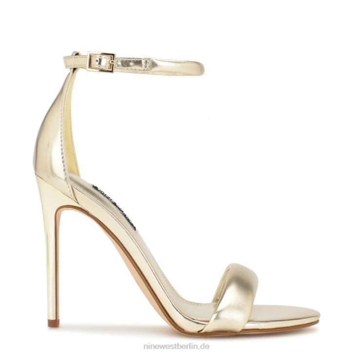Nine West RR2J209Teeya-Sandalen mit Knöchelriemen Platin