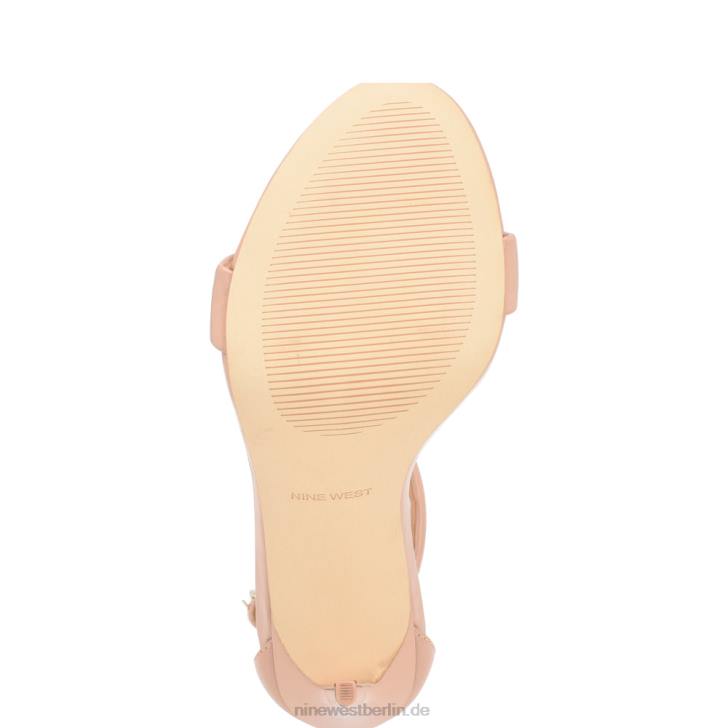 Nine West RR2J212Teeya-Sandalen mit Knöchelriemen kaum nacktes Patent