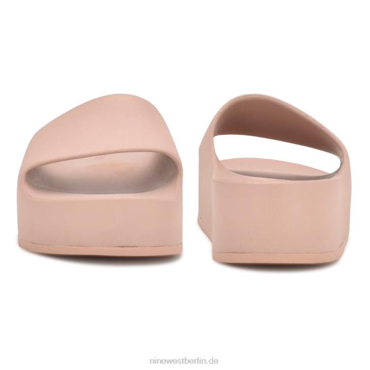 Nine West RR2J678Slide-Sandalen mit Plateausohle für den Pool kaum nackt